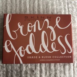 Skinn Dimitri James Bronze Goddess shade & blush
